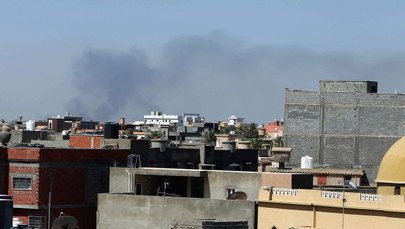 Walki wokół lotniska w Trypolisie, są zabici  