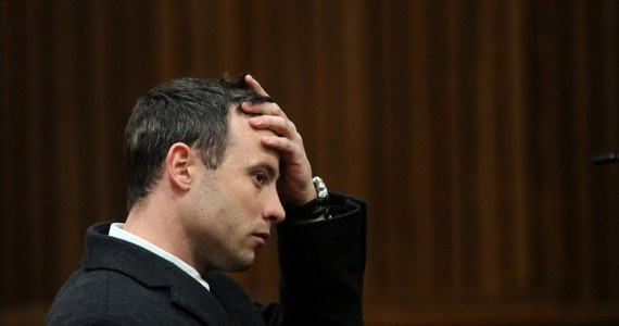 Oscar Pistorius, który jest oskarżony o morderstwo swojej dziewczyny Reevy Steenkamp, wywołał awanturę w nocnym klubie w Johannesburgu. Rodzina niepełnosprawnego sportowca twierdzi, że Pistorius został sprowokowany.