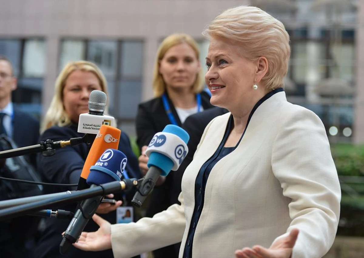 Nie damy się Polakom, a stosunki z Polską pozostaną takie, jakie są - powiedziała prezydent Litwy Dalia Grybauskaite podczas spotkania z litewskim korpusem dyplomatycznym. Krytycznie wypowiedziała się też na temat Partnerstwa Wschodniego.