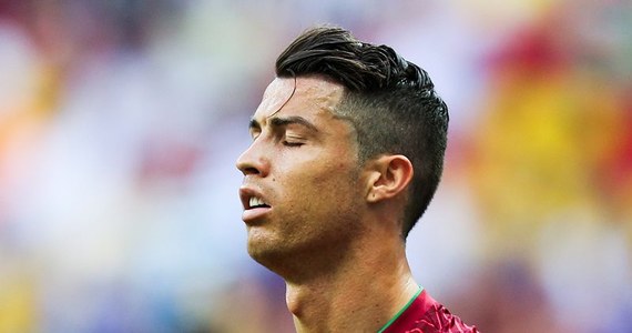 Portugalczyk Cristiano Ronaldo, Argentyńczyk Lionel Messi, Kolumbijczyk James Rodriguez i Urugwajczyk Luis Suarez znaleźli się w gronie dziesięciu kandydatów do nagrody UEFA dla najlepszego piłkarza grającego w Europie w sezonie 2013/14. 