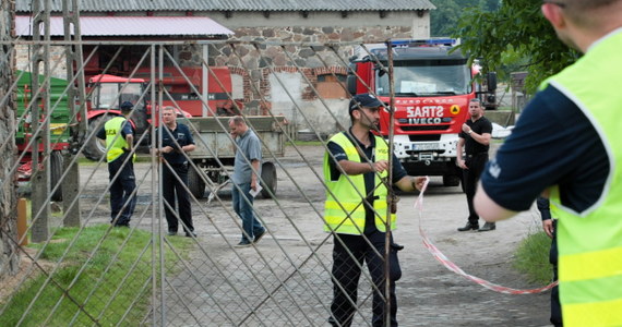 Trwają sekcje zwłok siedmiu osób, które zginęły w szambie w lubuskiej Karczówce. Wyniki badań mają pomóc ustalić przyczynę wczorajszego wypadku. 