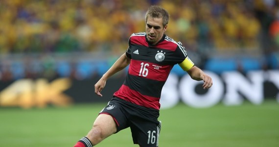 Kapitan piłkarskiej reprezentacji Niemiec Philipp Lahm zrezygnowal nieoczekiwanie z gry w drużynie narodowej. Informację przekazała gazeta "Bild". 
