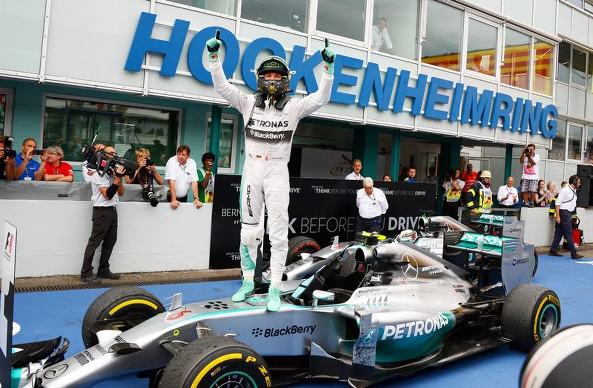 Niemiec Nico Rosberg z teamu Mercedes GP wygrał wyścig o Grand Prix Niemiec, 10. rundę mistrzostw świata Formuły 1 i umocnił się na pozycji lidera klasyfikacji generalnej. 