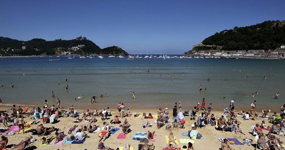 Hiszpański rząd opublikował we wtorek raport dotyczący liczby turystów, którzy zdecydowali się w tym roku spędzić urlop w tym kraju. Zgodnie z dokumentem Hiszpania po raz kolejny pobiła swój rekord, odnotowała ponad 7-procentowy wzrost wobec 2013 r.