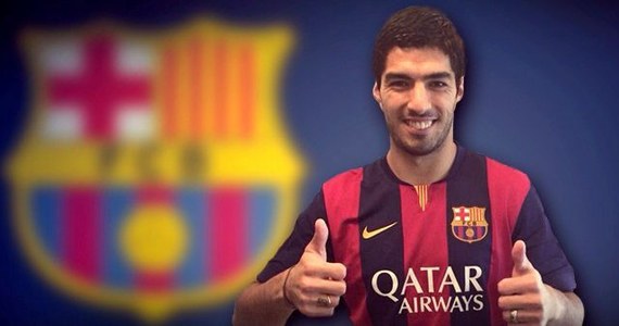 Luis Suarez może zadebiutować w barwach Barcelony 26 października. Piłkarski wicemistrz Hiszpanii zagra wtedy na wyjeździe z odwiecznym rywalem - Realem Madryt. Właśnie wtedy skończy się okres 4-miesięcznej dyskwalifikacji Urugwajczyka.