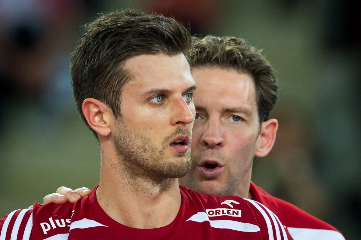 Stephane Antiga podał szeroki skład kadry siatkarzy na rozpoczynające się w naszym kraju pod koniec sierpnia mistrzostwa świata. Francuski szkoleniowiec ogłosił 22 nazwiska, z których wybierze finałową czternastkę. W kadrze nie ma niespodzianek.