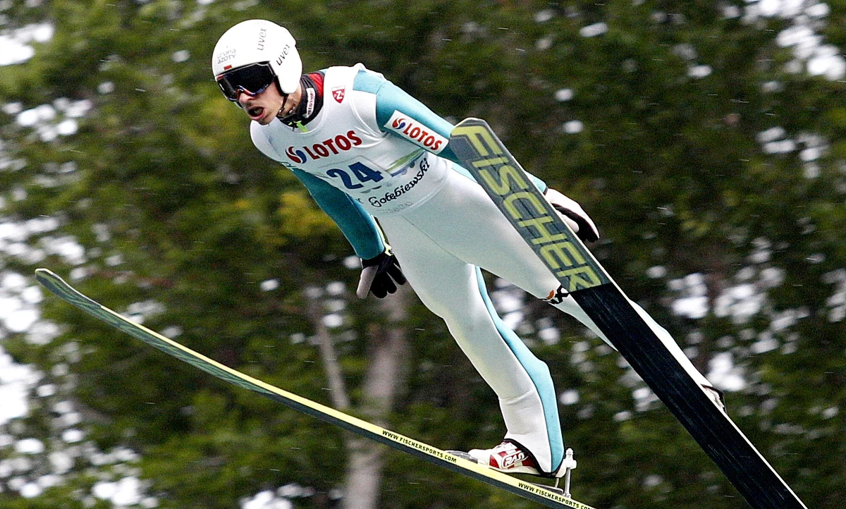 Piotr Żyła zajął drugie miejsce w konkursie Letniej Grand Prix w skokach narciarskich w Wiśle Malince. Zwyciężył Słoweniec Peter Prevc, a trzeci był ubiegłoroczny triumfator cyklu Niemiec Andreas Wellinger.