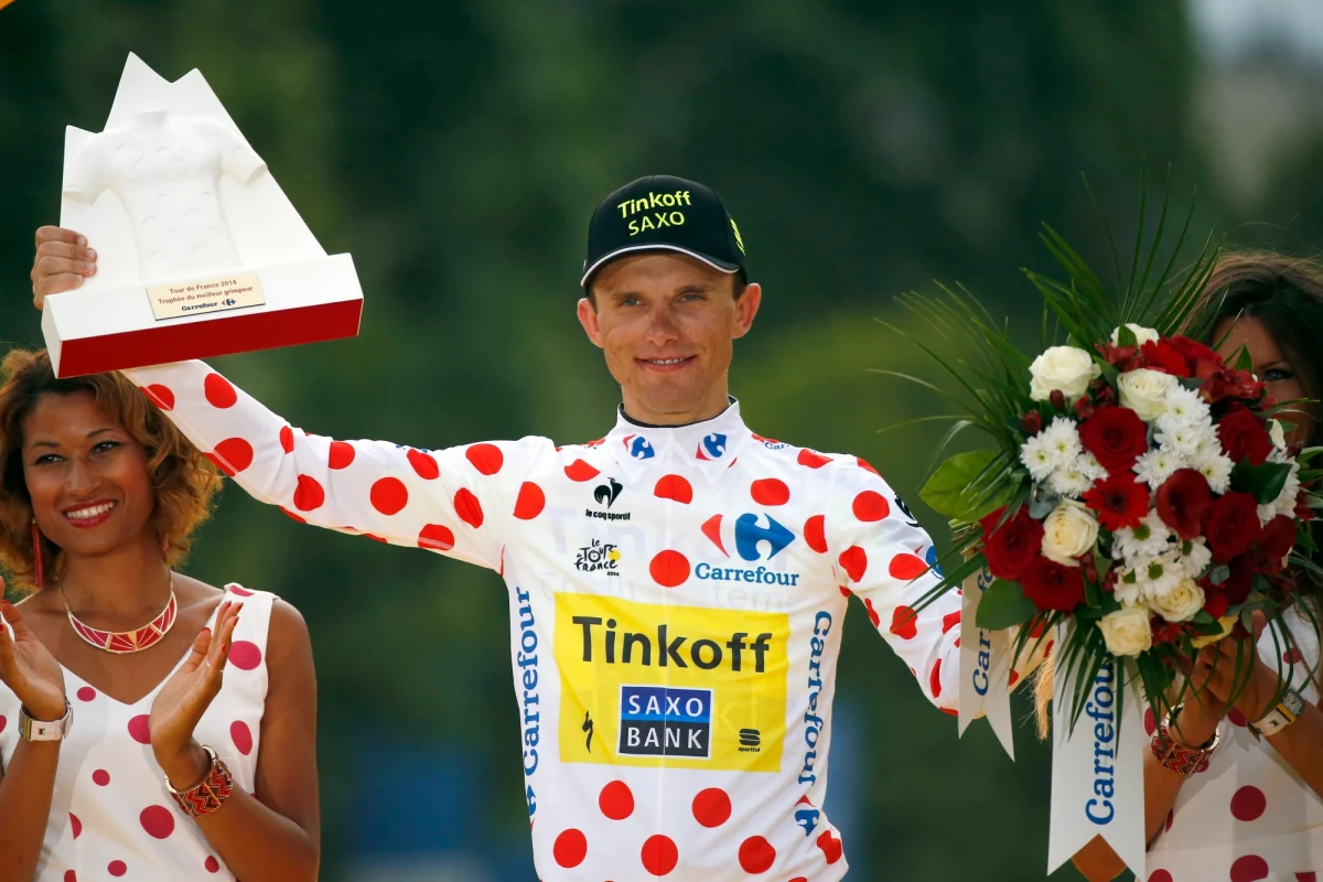 Najlepszy "góral" Tour de France Rafał Majka podkreśla, że ciężko zapracował na ten sukces. Nie miał jednak wiele czasu na świętowanie i jest już w drodze do Holandii, gdzie wieczorem wystartuje w pierwszym z dwóch pokazowych kryteriów ulicznych. 