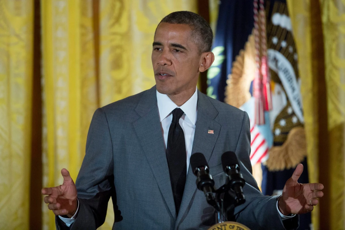 Sankcje nałożone przez USA na Rosję w związku z kryzysem na Ukrainie są daremne, a "obecna sytuacja" nie leży w interesie żadnego kraju - powiedział prezydent Rosji Władimir Putin w rozmowie telefonicznej z prezydentem USA Barackiem Obamą. 