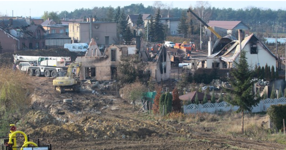 Prawie 1,5 mln zł otrzymają od spółki Gaz-System poszkodowani mieszkańcy z Jankowa Przygodzkiego. W listopadzie 2013 roku wskutek rozszczelnienia gazociągu i pożaru zginęły tam dwie osoby, 13 zostało rannych, a kilkanaście budynków zostało zniszczonych.