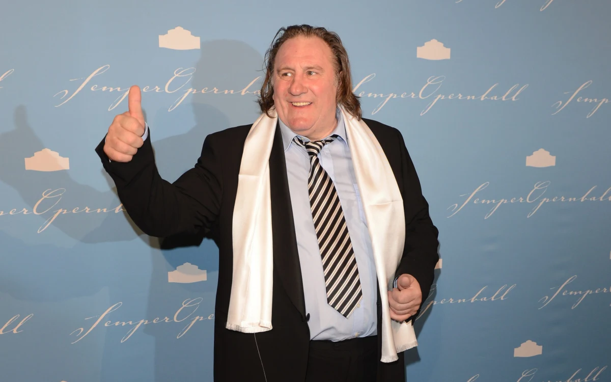 Francuski gwiazdor filmowy Gerard Depardieu dostał oficjalną propozycję promowania na świecie rosyjskiego wina z Krymu. Według nadsekwańskich mediów, Kreml chce wykorzystać znanego aktora, który przyjął rosyjskie obywatelstwo, w wojnie propagandowej wokół Ukrainy.