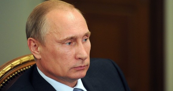 Prezydent Rosji Władimir Putin poinformował, że polecił rządowi przygotowanie odpowiedzi na sankcje wprowadzone przeciwko Rosji przez kraje zachodnie. Ma ona uwzględniać interesy zarówno rodzimych producentów, jak i konsumentów. 