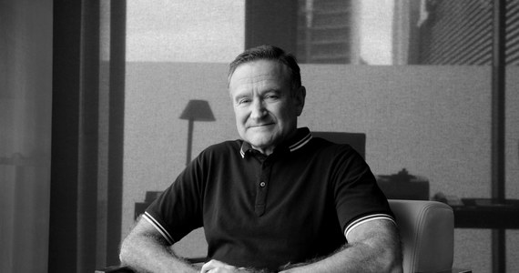 Nie żyje słynny hollywoodzki aktor Robin Williams. Został znaleziony martwy w poniedziałek rano czasu lokalnego w swym domu w północnej Kalifornii - poinformowała amerykańska policja.