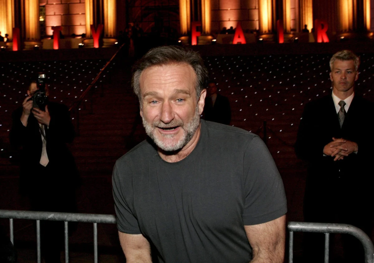 Głębia emocji i wyrazistość, którą doceniali krytycy i widzowie - takie właśnie były role, które grał Robin Williams. Aktor zmarł w poniedziałek czasu lokalnego w swoim domu w Kalifornii. Miał 63 lata. Najprawdopodobniej popełnił samobójstwo. 