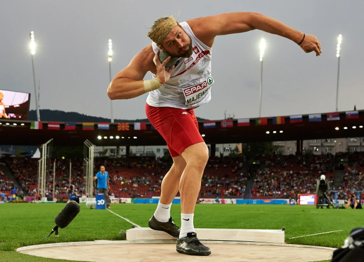 Mamy pierwszy medal podczas 22. lekkoatletycznych mistrzostw Europy w Zurychu. Tomasz Majewski został brązowym medalistą w pchnięciu kulą. Tytuł obronił Niemiec David Storl, a po srebro sięgnął Hiszpan Borja Vivas. 