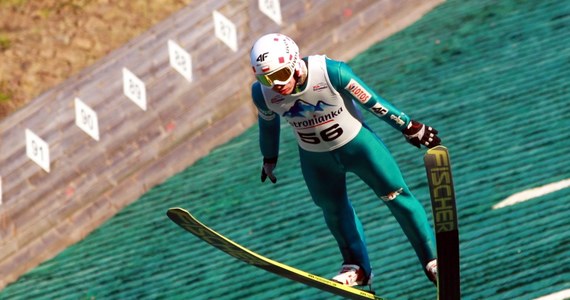 Kamil Stoch zajął trzecie miejsce w konkursie Letniej Grand Prix w skokach narciarskich we francuskim Courchevel. Zwyciężył Norweg Andreas Stjernen, a drugi był jego rodak Phillip Sjoeen. 