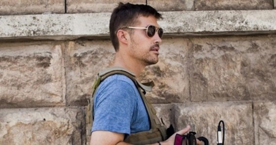 Dżihadyści z Państwa Islamskiego ostrzegali ostatnio, że zabiją amerykańskiego dziennikarza Jamesa Foleya w odwecie za naloty prowadzone przez USA w Iraku – podaje telewizja ABC News. Powołując się na wysokiego rangą przedstawiciela administracji informuje, że Biały Dom wiedział o tych groźbach. 