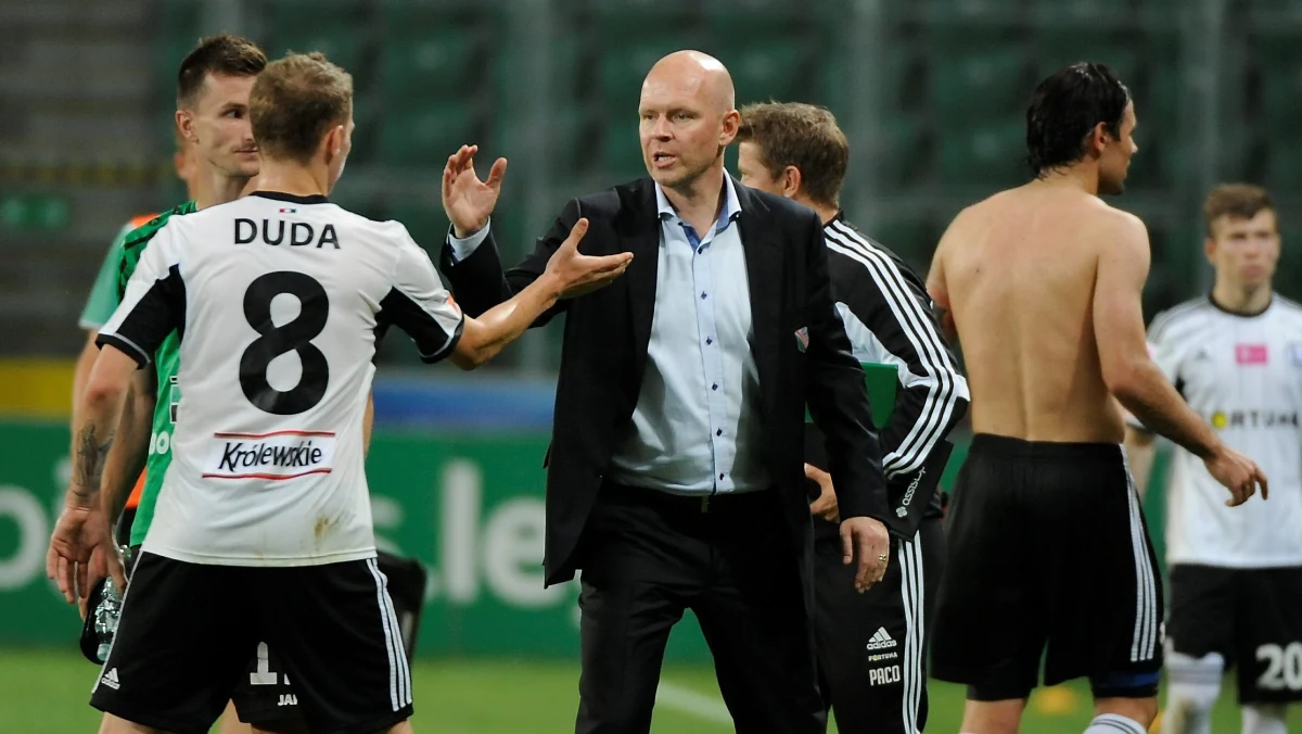 Legia Warszawa wygrała na wyjeździe z FK Aktobe 1:0 w pierwszym meczu 4. rudny eliminacji Ligi Europejskiej. Jedyną bramkę dla mistrzów Polski w 48. minucie strzelił Słowak Ondrej Duda. Dla ekipy z Warszawy był to pierwszy mecz w europejskich rozgrywkach po wyrzuceniu przez UEFA z eliminacji do Ligi Mistrzów. Na RMF 24 relacjonowaliśmy to spotkanie minuta po minucie.