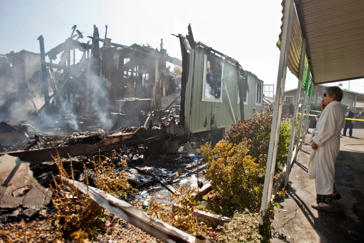 Co najmniej 87 osób zostało rannych, w tym trzy poważne, po trzęsieniu ziemi na zachodzie Stanów Zjednoczonych. Wstrząsy, których epicentrum znajdowało się około 75 kilometrów od San Francisco, miały siłę ponad 6 stopni w skali Richtera. Są straty materialne.