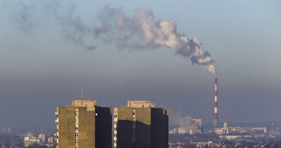 Krakowski oddział Najwyższej Izby Kontroli sprawdza dlaczego utrzymuje się wysoki poziom zanieczyszczeń, choć samorządy opracowały programy poprawy jakości powietrza - pisze "Dziennik Polski". ​Kontrola NIK obejmuje 5 województw, w tym Małopolskie. 
