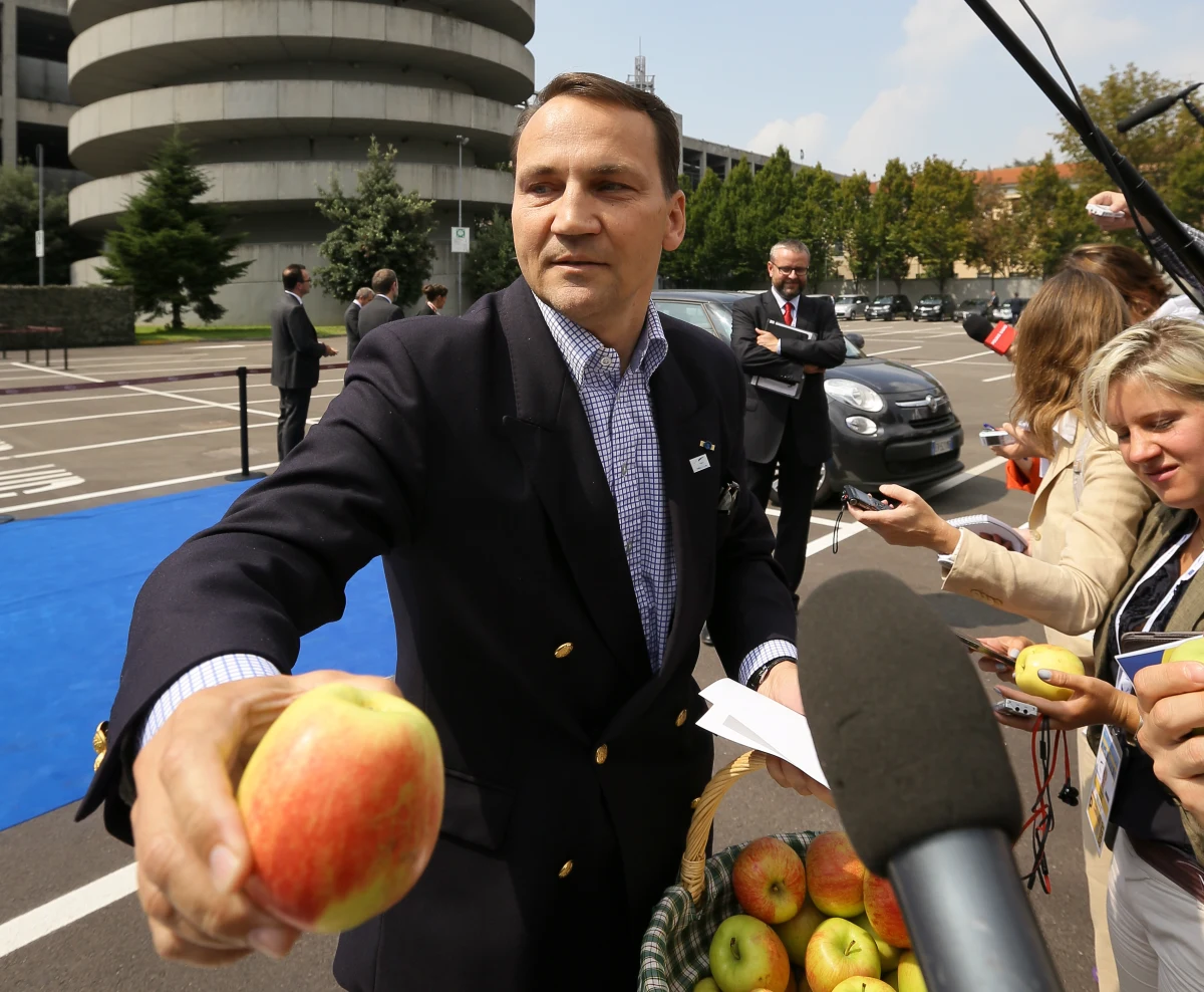 Jest już przesądzone, że nowym szefem unijnej dyplomacji nie zostanie Radosław Sikorski, tylko oskarżana o zbytnią uległość wobec Rosji włoska minister spraw zagranicznych Federica Mogherini! Powiedział to korespondentowi RMF FM Markowi Gładyszowi szef Parlamentu Europejskiego Martin Schulz. 