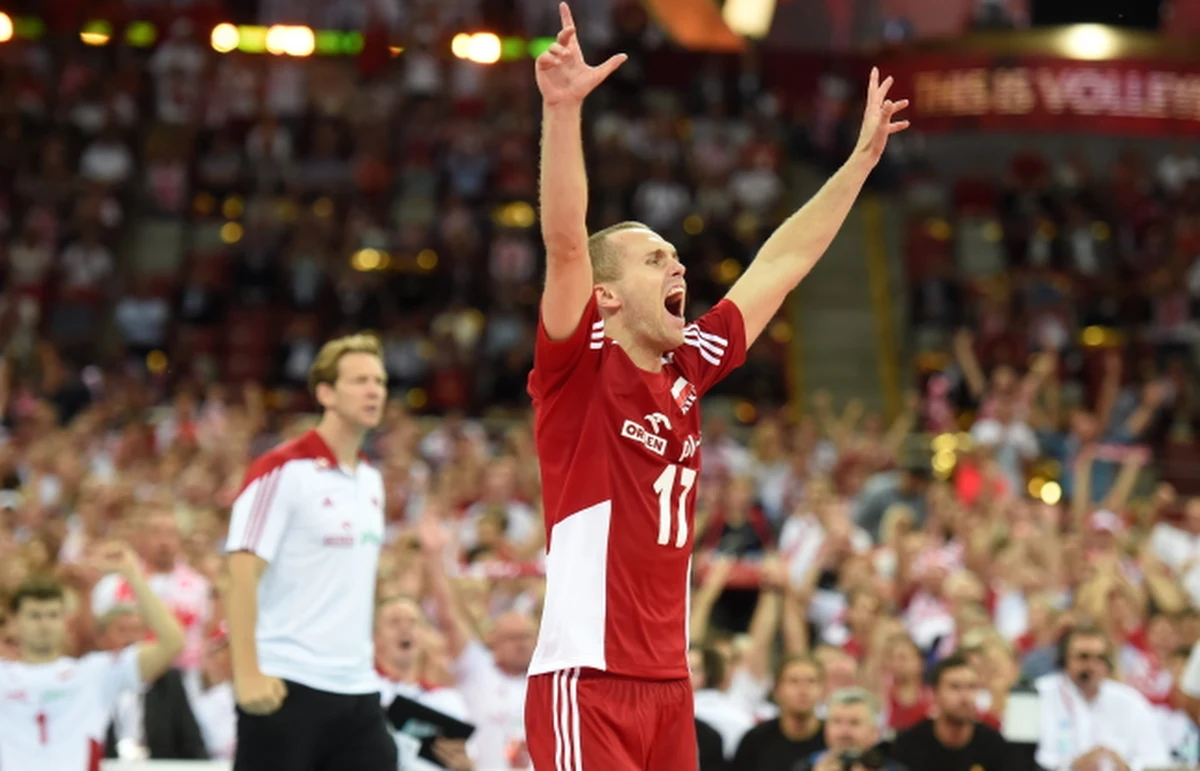 „Podeszliśmy z respektem do przeciwnika, bo Serbowie są nieprzeciętną drużyną i potrafią zagrać na światowym poziomie. Nie pokazali pełni umiejętności, bo im na to nie pozwoliliśmy” – mówił po wygranym 3:0 meczu Polska – Serbia libero siatkarskiej reprezentacji Polski Paweł Zatorski. „Nie chcemy na razie obiecywać cudów, bo to był dopiero pierwszy mecz" – podkreślał. 