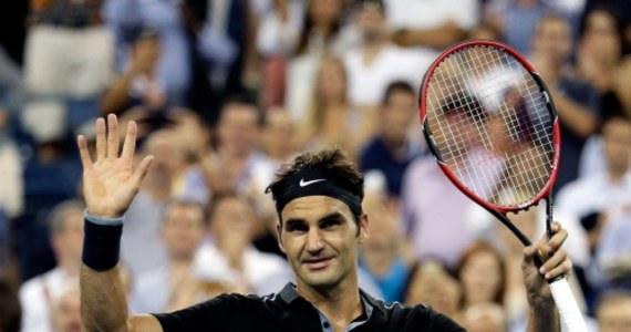 Roger Federer dba o sympatię fanów oglądających z trybun jego grę w wielkoszlemowym US Open. Dziennikarz gazety "Wall Street Journal" obliczył, że Szwajcar poświęca najwięcej czasu - spośród tenisistów uczestniczących w turnieju - na rozdawanie autografów.