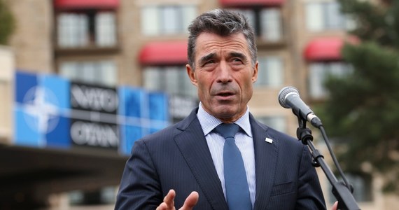 Sekretarz generalny NATO Anders Fogh Rasmussen oświadczył po przybyciu do Walii na szczyt Sojuszu, że Rosja atakuje Ukrainę. Reuters podkreśla, że jest to zaostrzeniem retoryki NATO wobec Moskwy. 