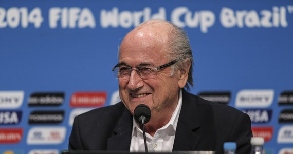 Prezydent Międzynarodowej Federacji Piłki Nożnej (FIFA) Joseph Blatter zapowiedział, że w przyszłym roku może dojść do testów systemu, który umożliwiłby sędziom korzystanie z powtórek telewizyjnych. Do pierwszych prób ma dojść podczas mistrzostw świata U-20.