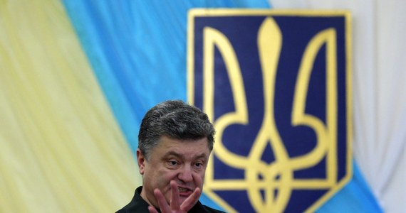 Prezydent Ukrainy Petro Poroszenko podpisał ustawę o sankcjach dotyczących głównie Rosji. Nowe prawo umożliwia ukraińskim władzom nałożenie ograniczeń na rosyjskie firmy i osoby wspierające prorosyjskich separatystów na Ukrainie. 