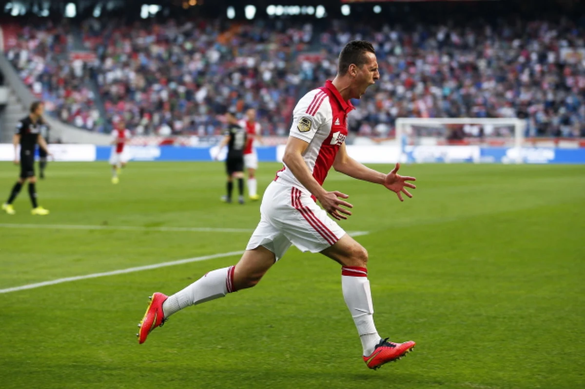 Wypożyczony z Bayeru Leverkusen Arkadiusz Milik zdobył dwie bramki dla Ajaksu Amsterdam w wygranym 2:1 meczu z Heraclesem Almelo. To pierwsze gole 20-letniego napastnika dla nowego klubu.