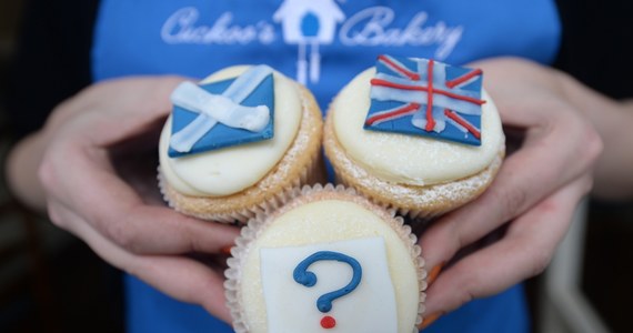 Szkocja - rozsławiony dziełem Mela Gibsona "Braveheart" kraj dumnych górali, ropy, whisky i pogody, która nie rozpieszcza, znany z bogatej kultury i wielowiekowych tradycji. W czwartek jej mieszkańcy zagłosują w referendum, które może oznaczać koniec politycznego mariażu z Anglią.  