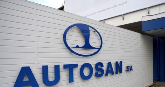 Fabryka Autosan z Sanoka (Podkarpackie) po raz drugi została wystawiona na sprzedaż. Firma prawie od roku jest w upadłości likwidacyjnej. Cena wywoławcza wynosi 50 mln złotych. Zainteresowane podmioty mogą składać oferty kupna firmy do 10 października.