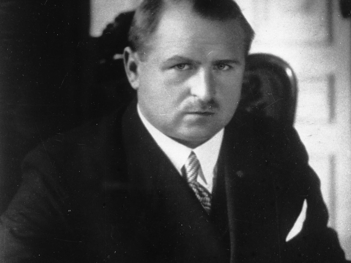 „Rzeczpospolita” poznała szczegóły śledztwa IPN w sprawie zamordowania legendarnego przedwojennego prezydenta stolicy. Prawda o niemieckiej zbrodni wyszła na jaw 75 lat po śmierci Stefana Starzyńskiego i 45 lat od momentu, gdy w Polsce zaczęto badać jej kulisy. 