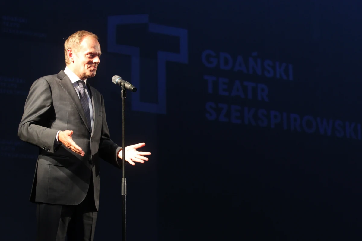 Po ustąpieniu ze stanowiska premiera Polski Donald Tusk może na dobre zacząć przygotowywać się do przeprowadzki do stolicy UE. W Brukseli, poza takimi przyziemnymi sprawami, jak znalezienie lokum, czeka go masa pracy organizacyjnej i szukanie współpracowników.