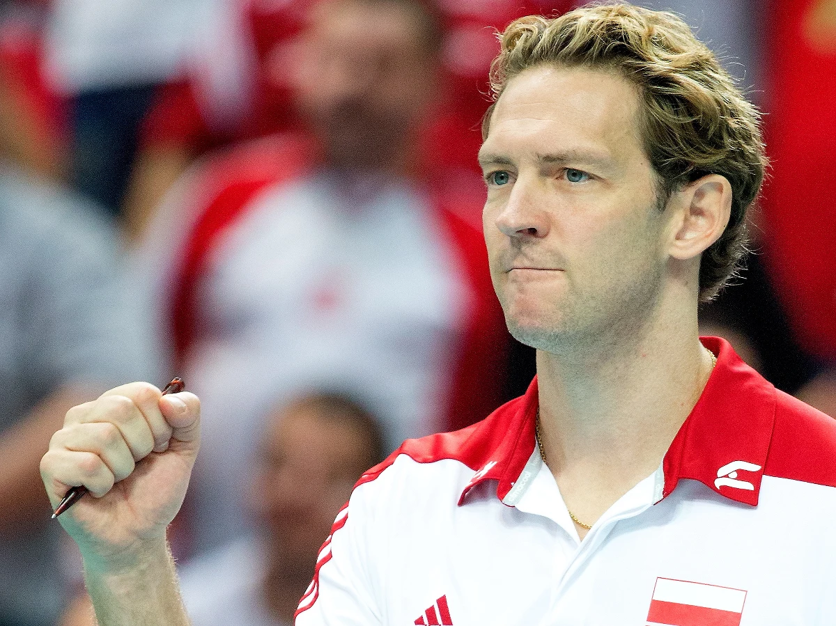 Polscy siatkarze nie wpadli w euforię po osiągnięciu finału mistrzostw świata. Wszyscy deklarują, że chcą złota, ale na drodze staje im jednak Brazylia, która po tytuł sięgała trzy razy z rzędu. Ostatni - 103 mecz - polskiego mundialu o 20.25 w katowickim Spodku. Kto, według Was, sięgnie po złoto? Głosujcie!