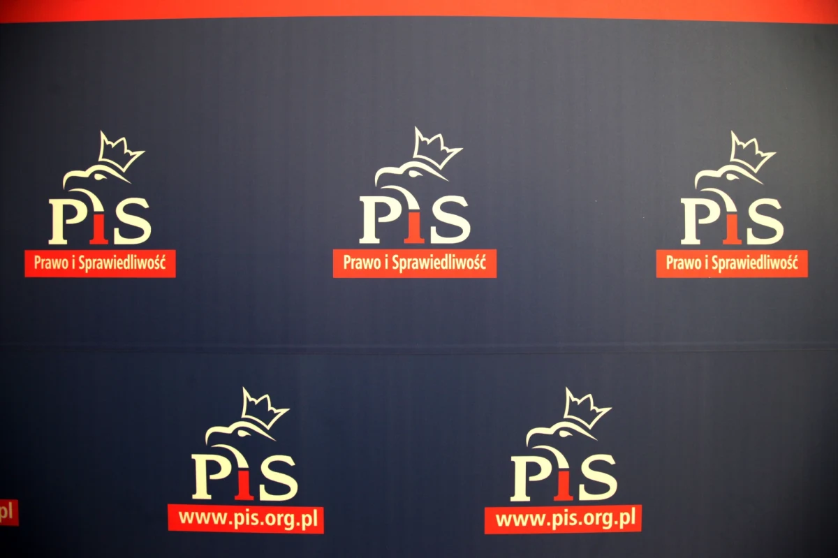 Grzegorz Muszyński, bezpartyjny menadżer i były prezes lubelskiego lotniska jest kandydatem Prawa i Sprawiedliwości na prezydenta tego miasta. "Nie zaproponujemy mieszania betonu, budowania czegoś niepotrzebnego. Cały plan będzie skoncentrowany na człowieku i sprawach wokół niego" – zapowiedział Muszyński. 