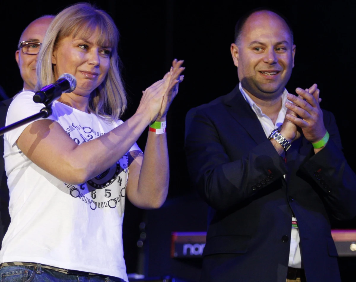 Prezes Parku Śląskiego w Chorzowie Arkadiusz Godlewski został kandydatem Platformy Obywatelskiej na prezydenta Katowic. Początkowo PO zamierzała poprzeć rządzącego miastem od 16 lat Piotra Uszoka. Po jego rezygnacji z kandydowania zdecydowała się jednak wystawić własnego kandydata. 