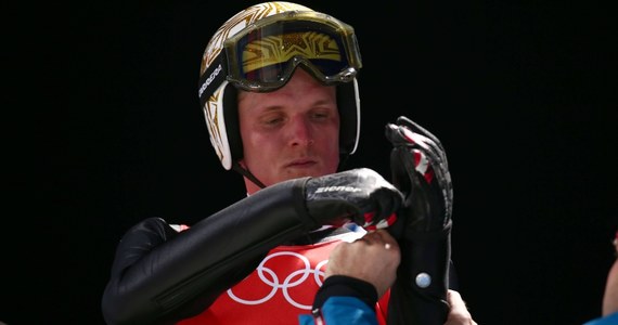 Trzykrotny mistrz olimpijski i ośmiokrotny mistrz świata w skokach narciarskich - Thomas Morgenstern - kończy karierę! 27-letni Austriak ogłosił to dziś ze łzami w oczach. "Teraz oddam skok w nowe życie" - powiedział. 