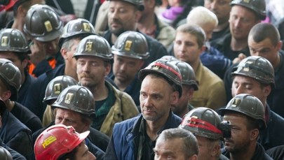 Górnicy przed Sejmem wysłuchają expose Ewy Kopacz