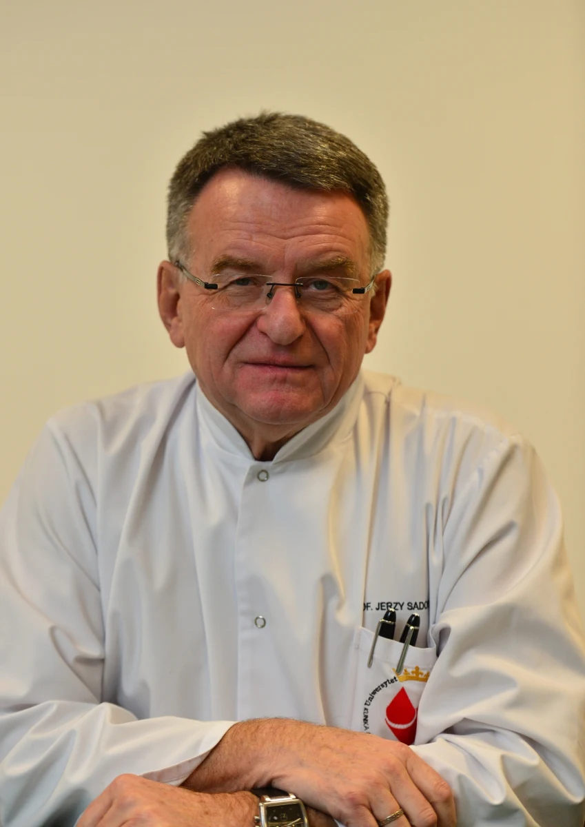 Jedna z największych sław krakowskiej medycyny Jerzy Sadowski będzie startował w wyborach samorządowych z listy PO. "Politycy cieszą się większym poważaniem niż specjaliści" - mówi w "Dzienniku Polskim" prof. Jerzy Sadowski.