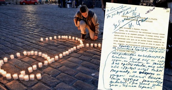 Rosyjska Federalna Agencja Archiwalna (Rosarchiw) na swojej stronie internetowej udostępniła 108 dokumentów dotyczących Powstania Warszawskiego. W zamyśle Rosarchiwu materiały te mają zadać kłam tezie, że ZSRR nie pomagał warszawskim powstańcom. "Te dokumenty to rodzaj neostalinowskiej propagandy" - ocenił Jan Ołdakowski, dyrektor Muzeum Powstania Warszawskiego. 