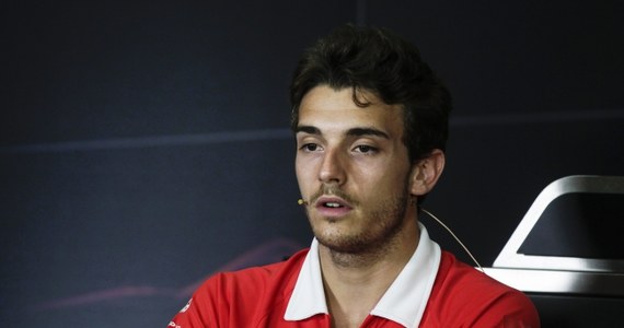 Jules Bianchi, francuski kierowca, który miał wypadek w czasie Grand Prix Japonii w Formule 1 przeszedł już operację krwiaka mózgu. 25-latek oddycha samodzielnie. 