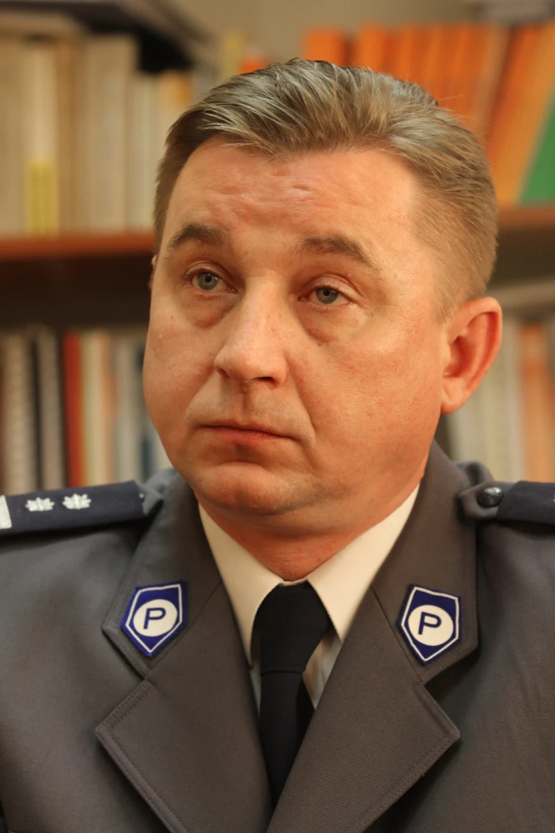 Wśród kandydatów na radnych w Małopolsce obok samorządowców są aktywiści lokalni,  artyści, sportowcy i bloger.  Samorządowcami chcą zostać m.in. były komendant policji Wadim Dyba, Tomasz Leśniak z inicjatywy Kraków Przeciw Igrzyskom czy znany z serialu W 11 Sebastian Wątroba.