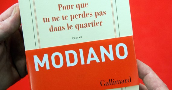 Patrick Modiano, tegoroczny laureat literackiego Nobla, jest autorem powieści, w których powraca motyw II wojny światowej i Zagłady Żydów. Za jego najwybitniejszą powieść uważana jest książka "Rue des boutiques obscures". Po polsku ukazała się ona w 1981 r. jako "Uliczka ciemnych sklepików". 