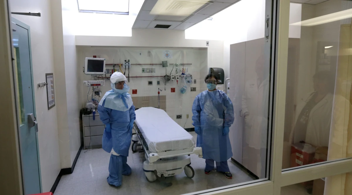 Prawdopodobnie doszło do pierwszego zarażenia wirusem Ebola na terenie USA. Zastępca szeryfa w Dallas w Teksasie ma symptomy, które mogą świadczyć, że zaraził się śmiercionośną chorobą. 