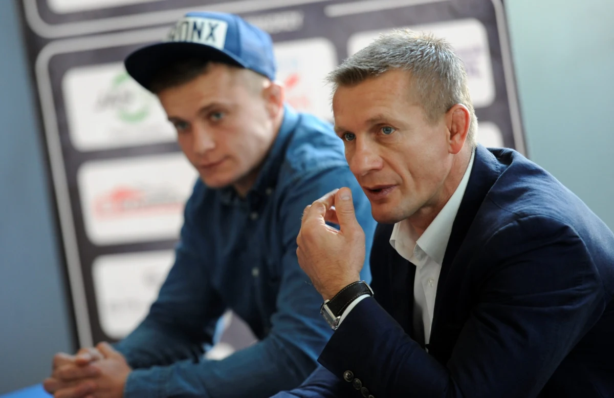 W piątek w Raciborzu odbędzie się wyjątkowa sportowa impreza. Najlepsi polscy zapaśnicy i zapaśniczki powalczą ze światową czołówką w meczu Polska kontra Reszta Świata. W naszym zespole nie zabraknie choćby Damiana Janikowskiego. "Jeśli impreza wypali za rok będziemy chcieli ją powtórzyć" - mówi w rozmowie z RMF FM trener biało-czerwonych Ryszard Wolny.