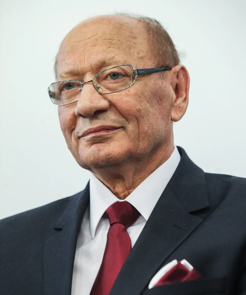 Platforma Obywatelska poparła w wyborach samorządowych obecnego prezydenta Rzeszowa Tadeusza Ferenca, który ubiega się o reelekcję. W zamian urzędujący od 2002 r. Ferenc poparł kandydatów PO do podkarpackiego sejmiku.