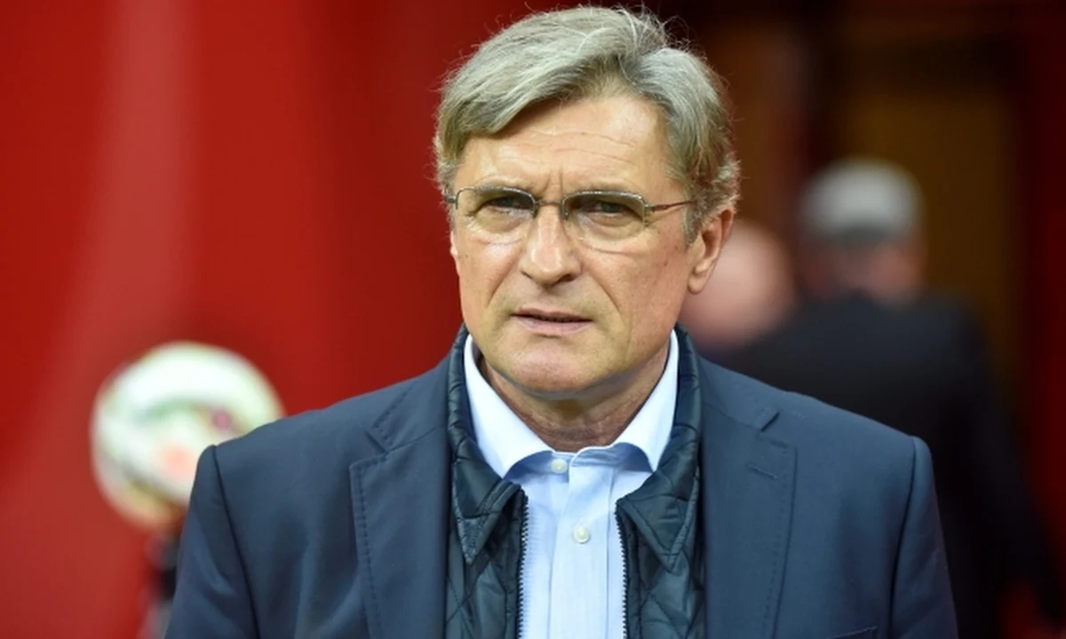 "Jesteśmy zadowoleni z jednego punktu, zwłaszcza biorąc pod uwagę okoliczności, w jakich ten remis wywalczyliśmy” – mówił trener biało-czerwonych Adam Nawałka po meczu Polska – Szkocja. “Zawodnicy robili wszystko, aby zwyciężyć. Grali z dużą determinacją. Ostatnie 30 minut wyglądało naprawdę dobrze, ale zabrakło czasu” – dodał. 