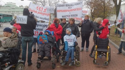 Protest rodziców niepełnosprawnych dzieci 